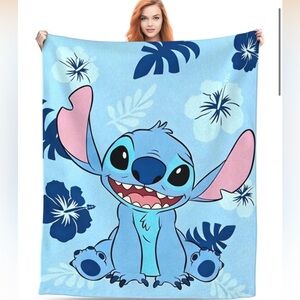 NWT Disney Stitch Throw Blanket Soft Fleece 130x 150 / 50x60 cm